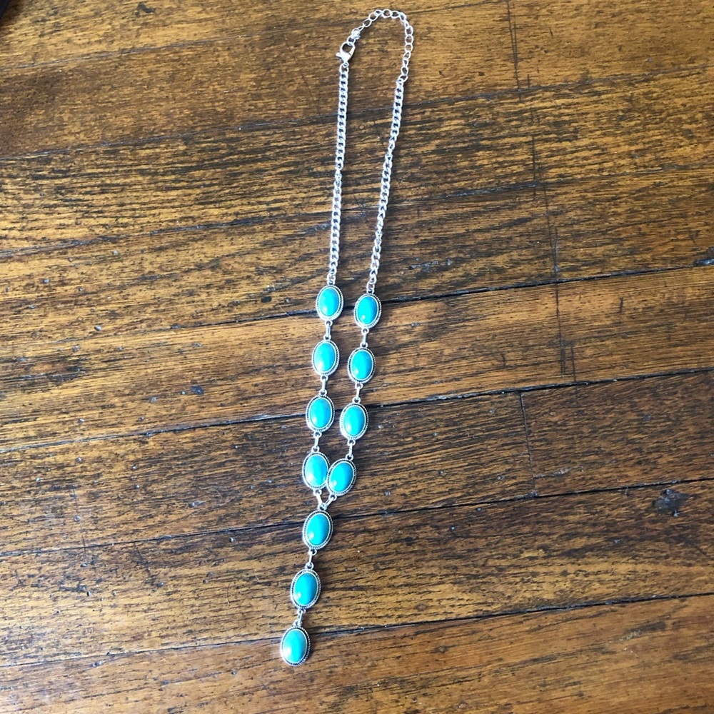 ⭐️ Western Boho Lariat Y Shape Silver and Faux Turquoise Drop Necklace NWOT - Picture 10 of 13